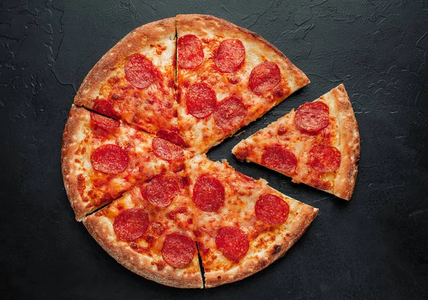 pizza pepperoni